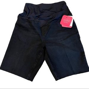 Maternity shorts size 12
